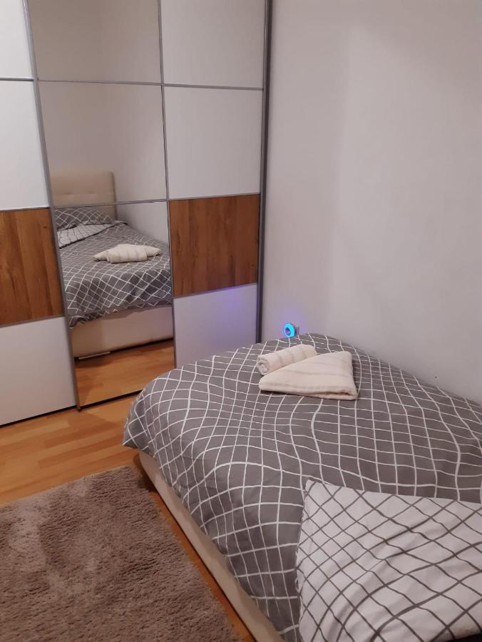 Apartment Anita Zadar Bagian luar foto