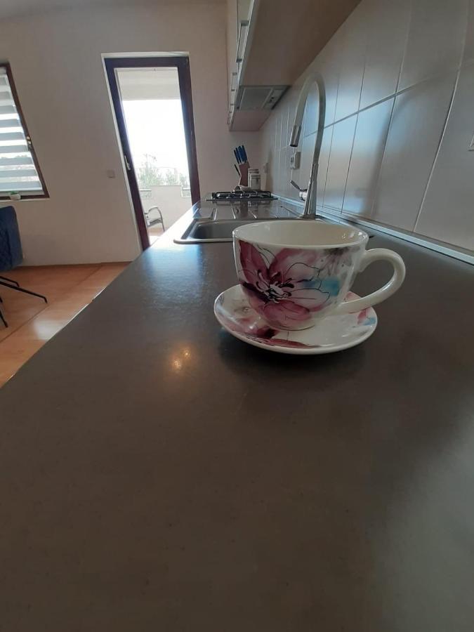 Apartment Anita Zadar Bagian luar foto
