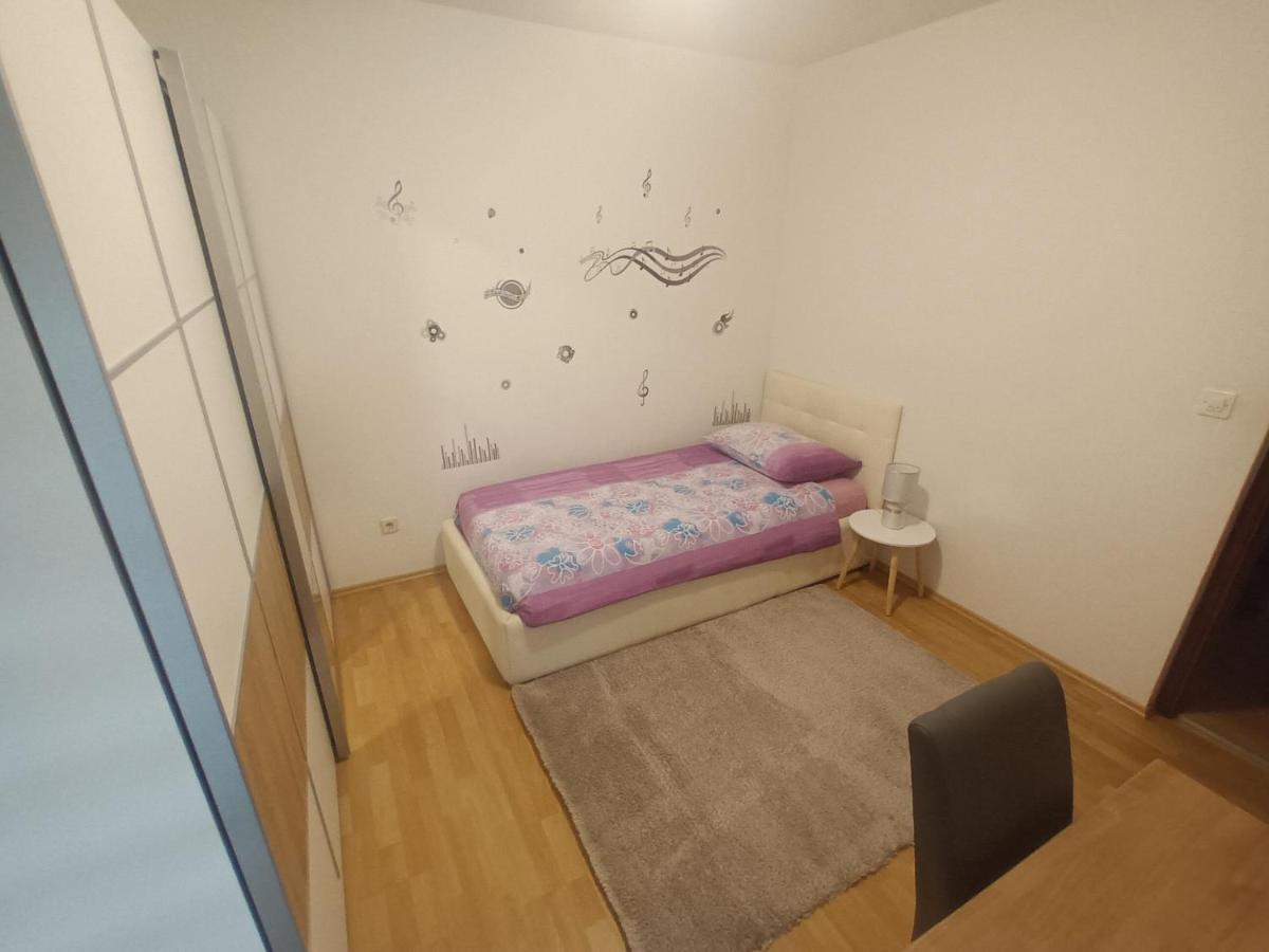 Apartment Anita Zadar Bagian luar foto